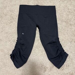 Lululemon In The Flow Crop Size 8